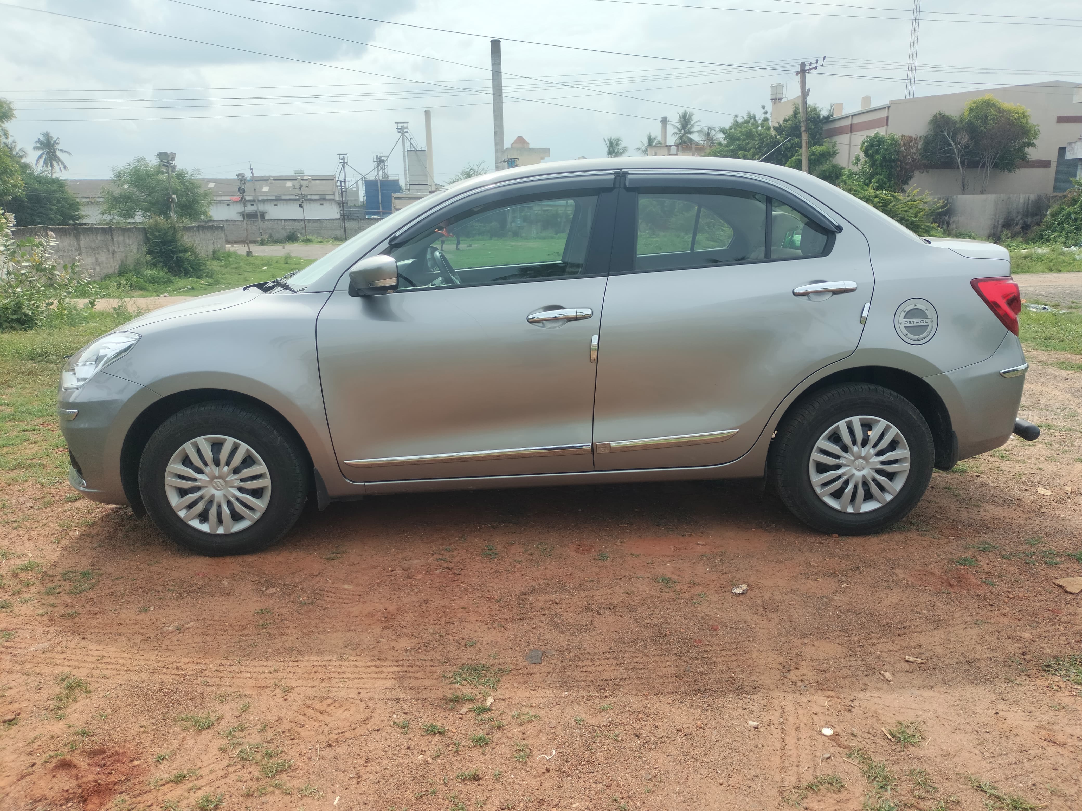 Maruti Suzuki Dzire(2020-2024) Vxi